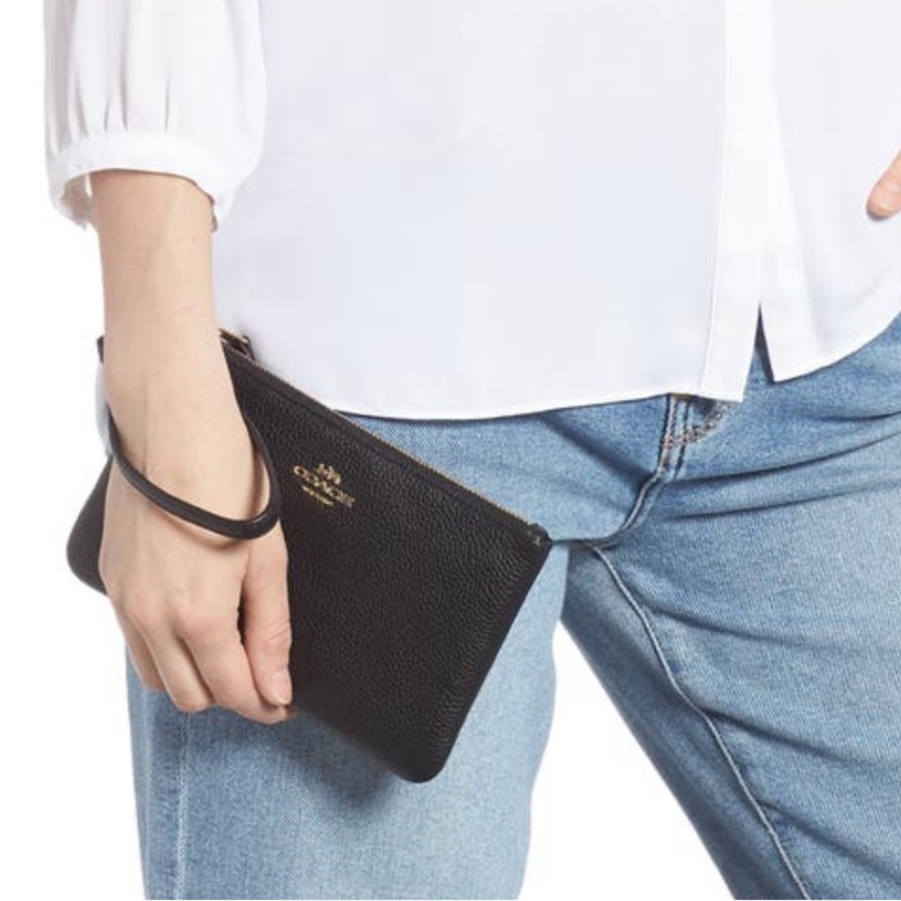 Coach pebbled leather wristlet black authentic - Picture 5 of 15